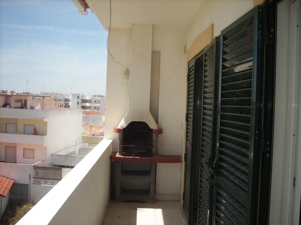 Apartamentos Monica Quarteira Exterior foto